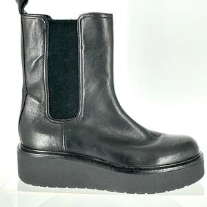 Vince. Size 7 Black Leather Platform Chelsea Boots Water Repellent Pinecrest